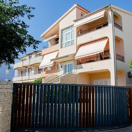 Lägenhet Modern Penthouse Kraljic Great Location & Terrace Zadar