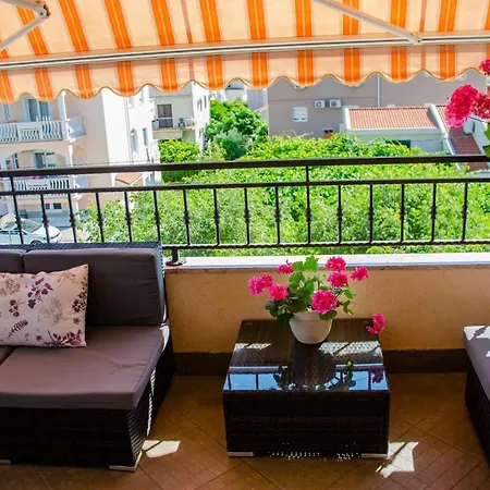Modern Penthouse Kraljic Great Location & Terrace * زادار